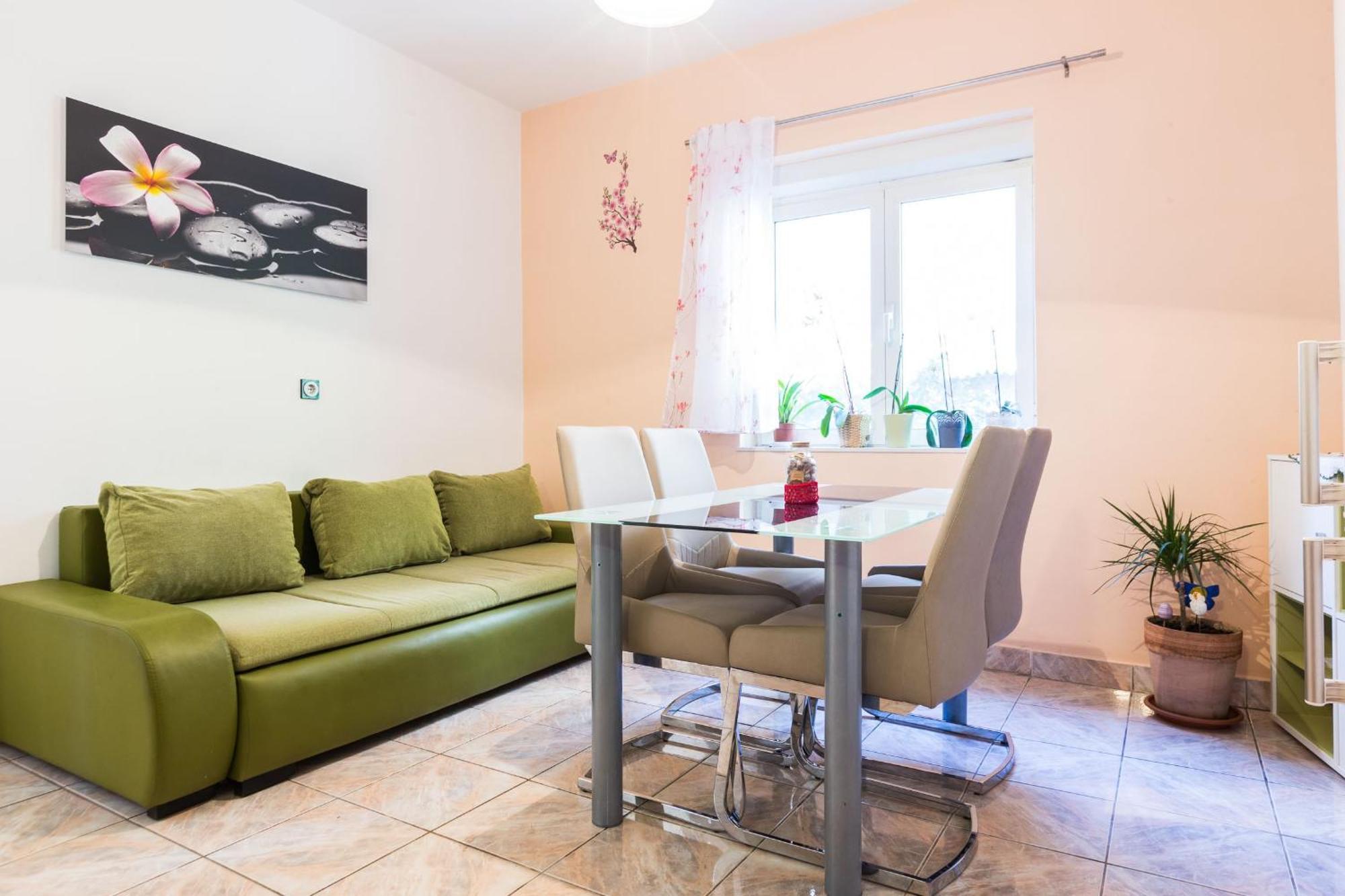 Apartment Marina 3 Bdr With Parking Zadar